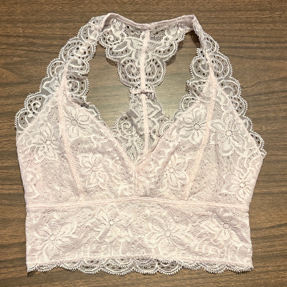 LAST CHANCE Urban Outfitters Out From Under Small Lace Bralette Bra Light Pink